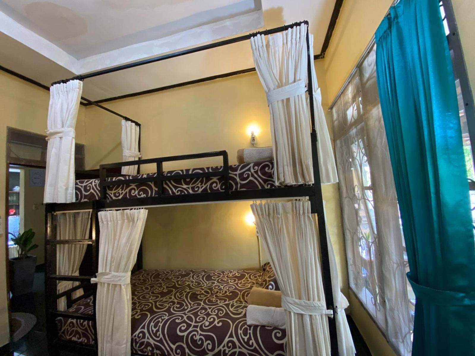 Coliving Bali Sweet Home Kost Lengkap Di Tabanan Kota Room photo
