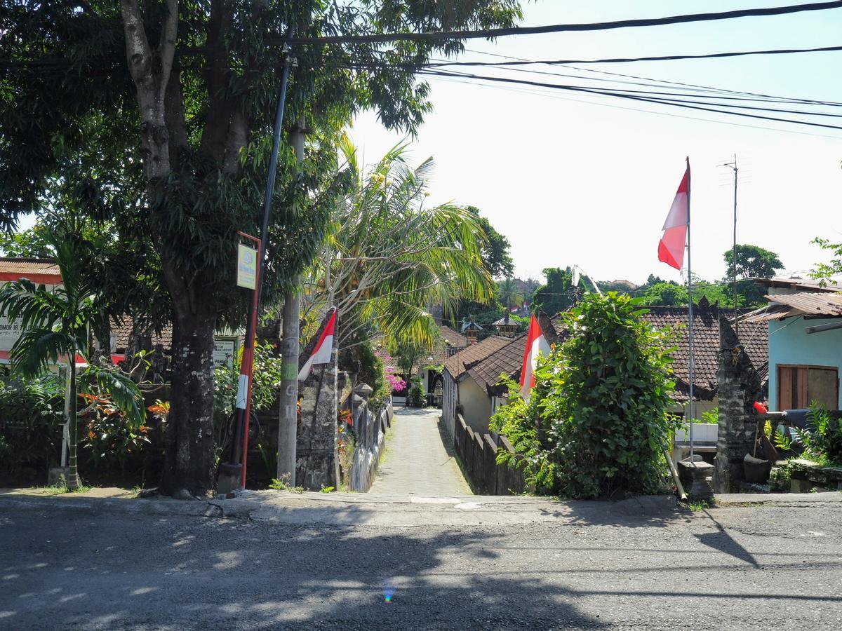 Coliving Bali Sweet Home Kost Lengkap Di Tabanan Kota Exterior photo